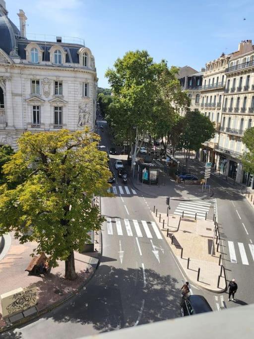 Logement Au Coeur De Marseille, Le Stassi Luaran gambar