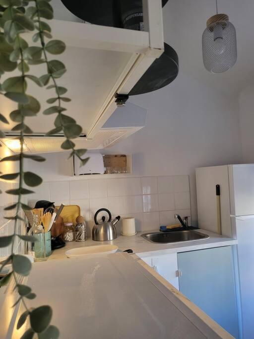 Logement Au Coeur De Marseille, Le Stassi Luaran gambar